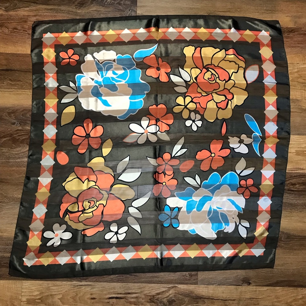 Floral Patterned Scarf